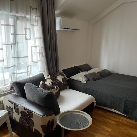 נובי סאד Apartman Bane מראה חיצוני תמונה
