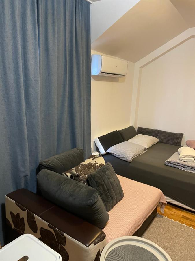 נובי סאד Apartman Bane מראה חיצוני תמונה